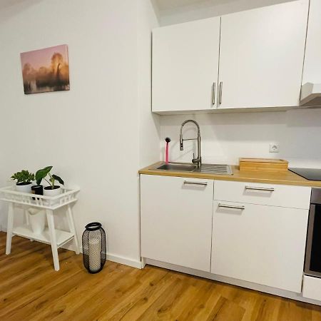 Schoenes Apartment - Netflix-Nespresso Duisburg Exterior photo